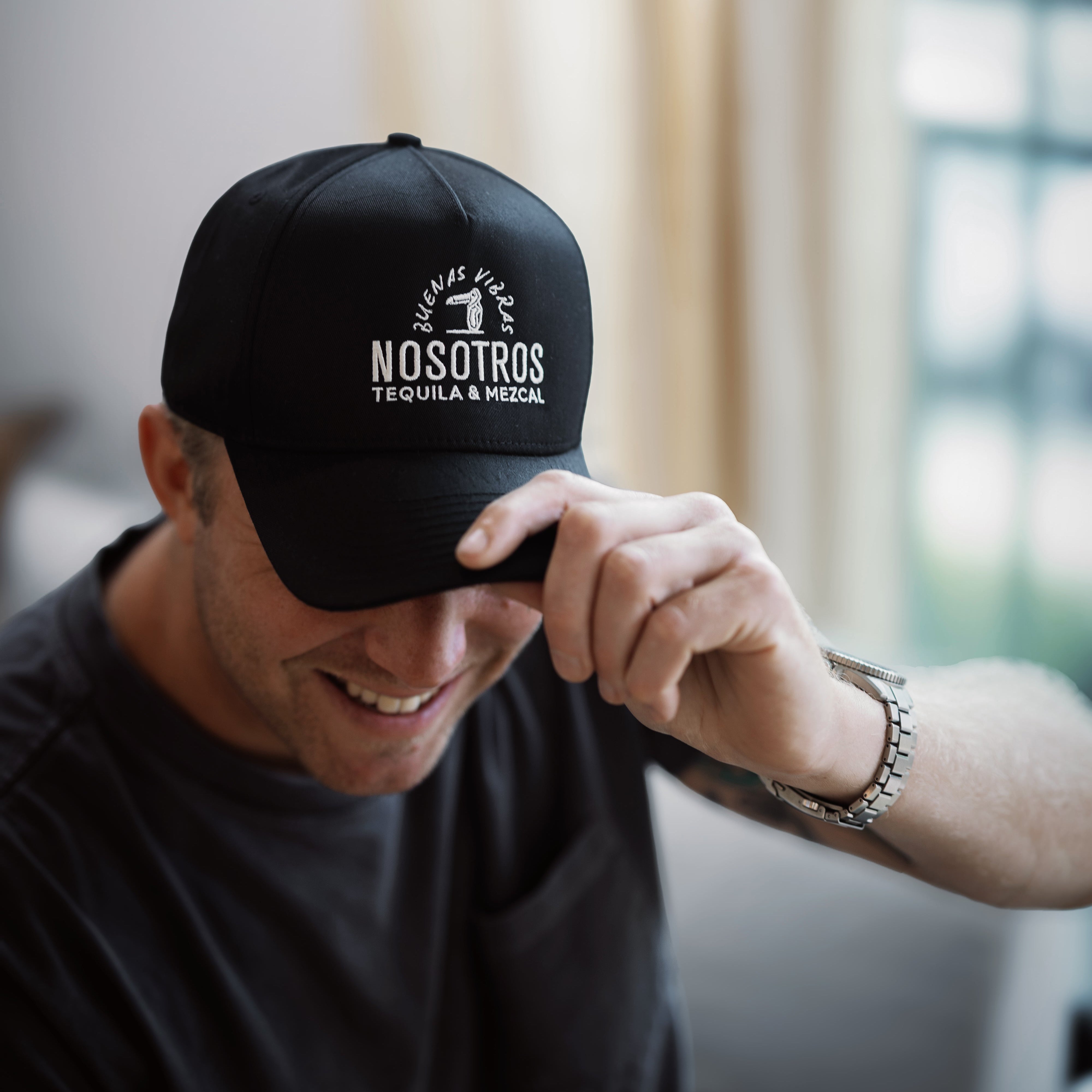 Nosotros Cafe Hat