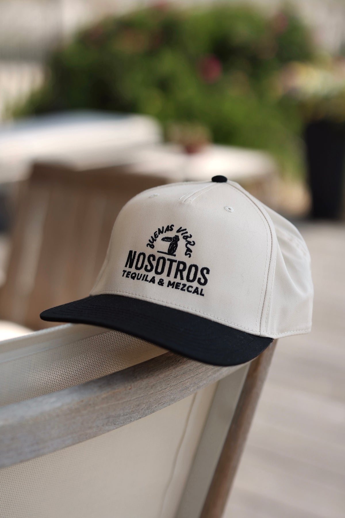 Nosotros Cafe Hat